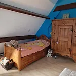 A Pres D'issigeac 24560 Dordogne 호텔 4*